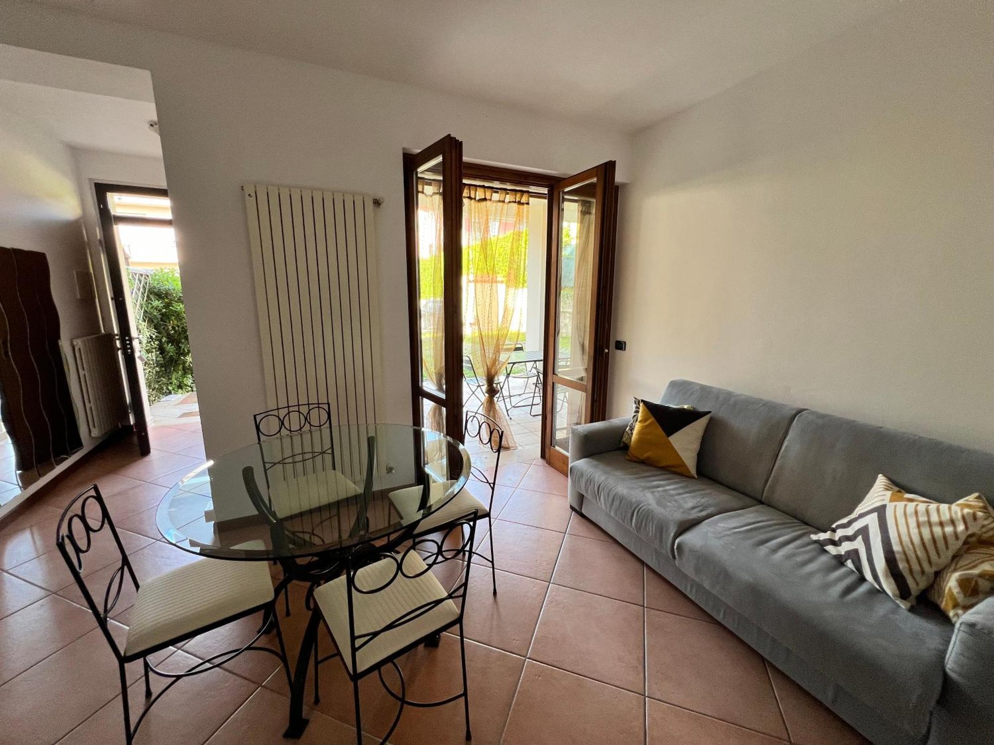 Magic Desenzano Apartment ديسينسانو ديل غاردا المظهر الخارجي الصورة